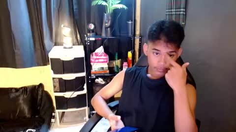 Snapshot of danner_fuckerxx chatting on March 2026 11:03:02 AM DANNER online show from March 2026 11:03:02 AM