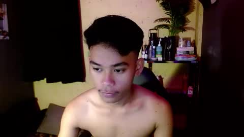 Snapshot of danner_fuckerxx chatting on April 2026 08:19:02 AM DANNER online show from April 2026 08:19:02 AM