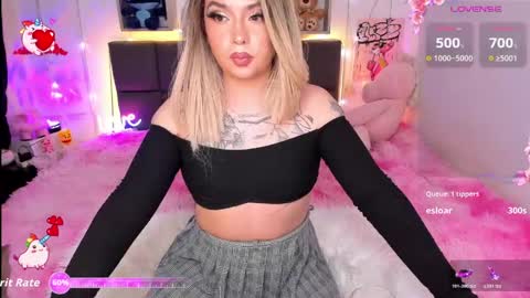dannia_13 online show from June 2026 06:52:02 AM