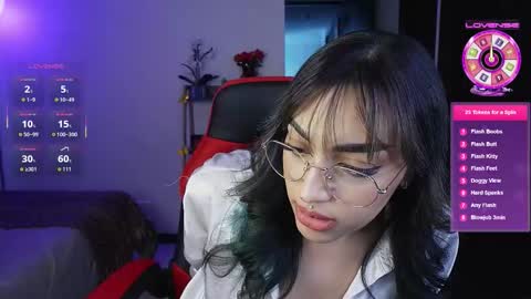 Snapshot of dannielle_ chatting on September 2025 08:03:01 PM online show from September 2025 08:03:01 PM