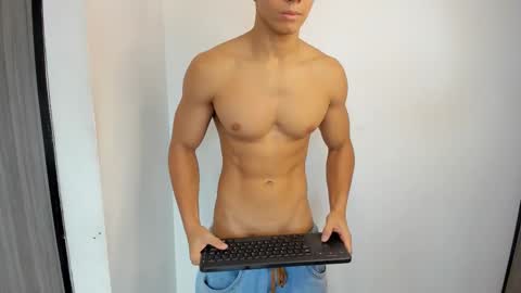 dannisus online show from December 2025 06:26:01 PM