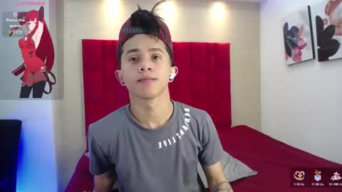 Snapshot of danny__santoro chatting on October 2025 12:44:02 PM Danny online show from October 2025 12:44:02 PM