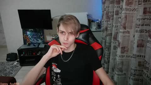 Snapshot of danny_fox888 chatting on January 2025 02:14:02 PM Daniel online show from January 2025 02:14:02 PM