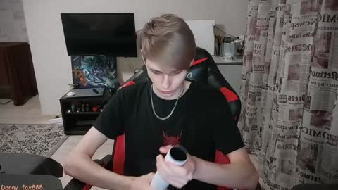 Snapshot of danny_fox888 chatting on January 2025 03:07:01 PM Daniel online show from January 2025 03:07:01 PM