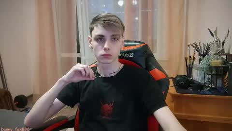 Snapshot of danny_fox888 chatting on March 2025 12:47:01 PM Daniel online show from March 2025 12:47:01 PM