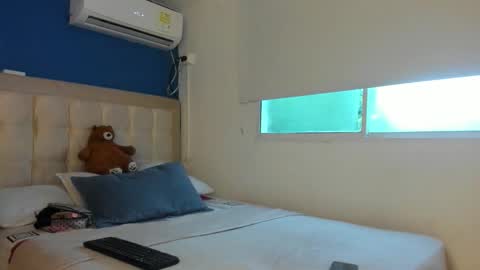 Snapshot of danny_winslow chatting on October 2025 09:03:02 PM Danny online show from October 2025 09:03:02 PM