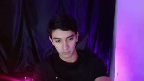Snapshot of dante_18cm chatting on May 2026 01:00:01 AM Dante online show from May 2026 01:00:01 AM