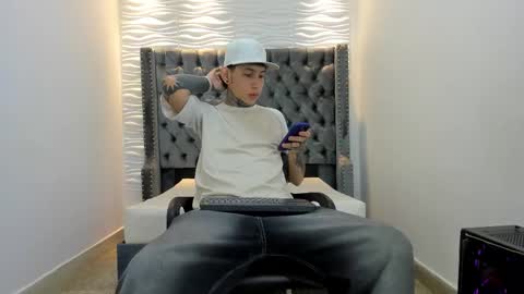 dante_armstrong online show from January 2026 03:43:01 AM