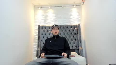 dante_armstrong online show from January 2026 03:53:01 AM