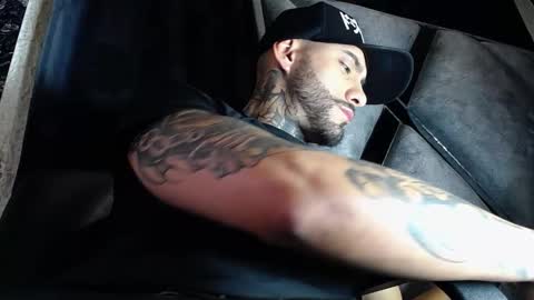 Snapshot of dante_d_angelo_ chatting on February 2026 08:07:01 AM dante_d_angelo_ online show from February 2026 08:07:01 AM