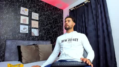 Snapshot of dante_sstrong chatting on January 2025 12:30:01 AM Dante Sstrong online show from January 2025 12:30:01 AM