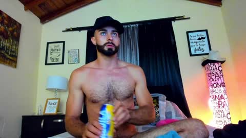 Snapshot of dante_sstrong chatting on January 2025 07:47:02 AM Dante Sstrong online show from January 2025 07:47:02 AM