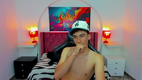 Snapshot of dante_tompson chatting on March 2025 03:29:02 PM Dante online show from March 2025 03:29:02 PM