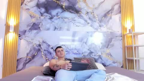 Snapshot of dantee_dark chatting on December 2025 07:44:01 PM DANTE DARK online show from December 2025 07:44:01 PM