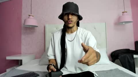 Dante online show from April 2026 08:07:01 PM