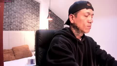 Snapshot of dantesuarez28 chatting on January 2026 08:06:01 AM Dante Suarez online show from January 2026 08:06:01 AM