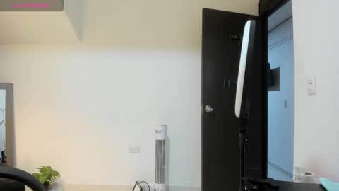 Snapshot of dantesuarez28 chatting on January 2026 07:58:02 AM Dante Suarez online show from January 2026 07:58:02 AM