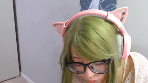 danyelleeyermann online show from May 2026 04:04:02 PM