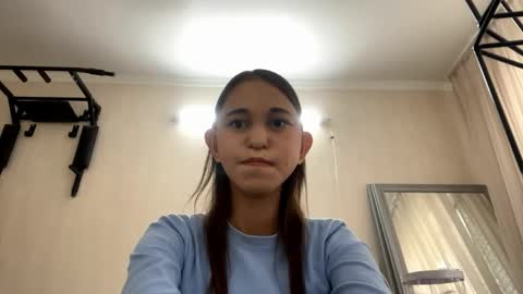 Snapshot of danyellegustason chatting on May 2026 01:30:02 PM Elisa online show from May 2026 01:30:02 PM