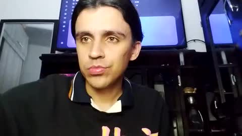 Snapshot of danylano chatting on November 2025 07:25:01 AM Daniel online show from November 2025 07:25:01 AM