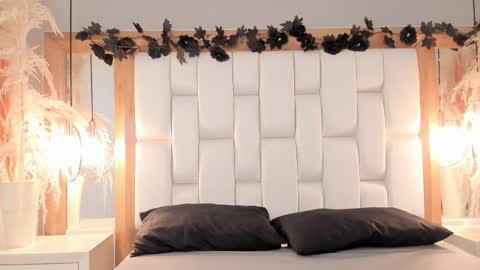 daphne_and_roger online show from November 2025 10:51:01 AM