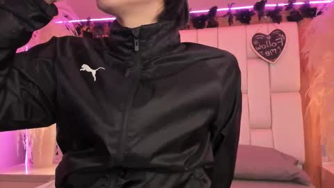 daphne_and_roger online show from March 2026 11:04:01 AM