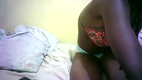 daphne online show from March 2026 12:49:01 AM