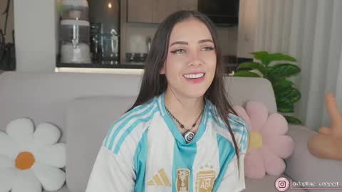 daphne_cooper1 online show from June 2026 02:07:01 AM