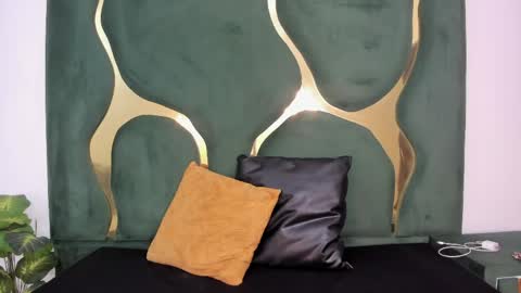 daphne_culeht online show from April 2026 09:19:01 PM