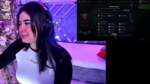 Daphne online show from April 2026 04:52:02 AM