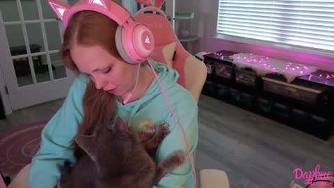 Snapshot of daphnemadison chatting on September 2025 09:53:01 PM Daphne Madison online show from September 2025 09:53:01 PM