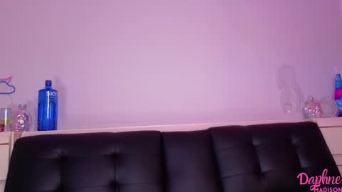 Snapshot of daphnemadison chatting on November 2025 11:04:02 PM Daphne Madison online show from November 2025 11:04:02 PM