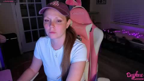 Snapshot of daphnemadison chatting on June 2026 02:13:02 AM Daphne Madison online show from June 2026 02:13:02 AM