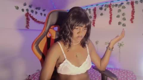 Daphne online show from February 2025 03:08:02 PM