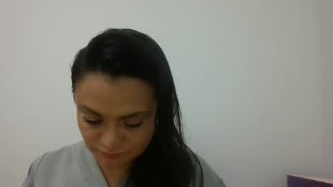 dapnne online show from January 2025 07:17:02 PM