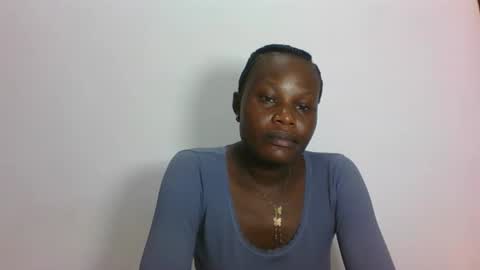 ESTHER online show from March 2026 04:56:02 PM