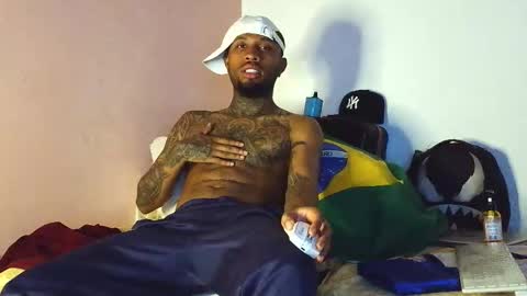 Snapshot of darent2210 chatting on February 2026 06:25:02 AM breiner online show from February 2026 06:25:02 AM