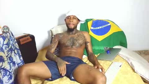 Snapshot of darent2210 chatting on February 2026 12:32:01 AM breiner online show from February 2026 12:32:01 AM