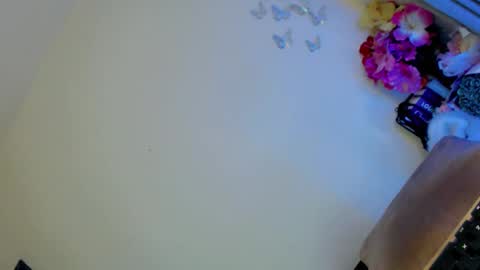 Snapshot of daretolovemexx chatting on February 2025 05:41:01 AM Angel Condensada online show from February 2025 05:41:01 AM