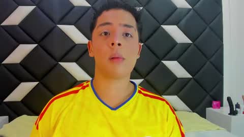 Darian  online show from June 2026 04:56:01 PM