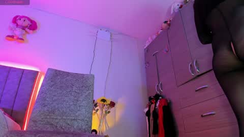 dariana_hot online show from April 2026 01:52:01 PM