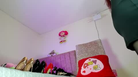 Snapshot of dariana_hot chatting on July 2026 02:35:01 PM dariana_hot online show from July 2026 02:35:01 PM