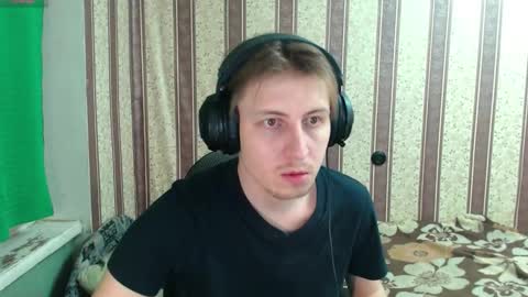 darienlarge online show from November 2025 06:28:02 PM