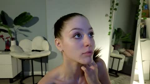 darilboom online show from December 2024 02:04:01 PM