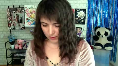 Darina online show from March 2025 12:09:02 PM