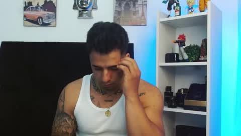 Darius Phoenix  online show from January 2025 04:32:02 PM