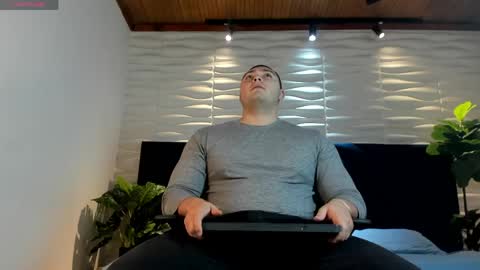 Darius online show from May 2026 11:06:01 AM