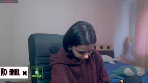 Anessa  online show from November 2025 06:56:01 AM