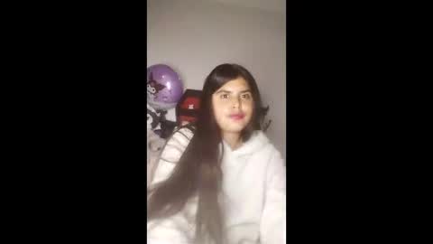 Moony online show from April 2026 05:00:02 AM