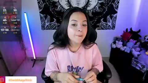 Snapshot of dark_angel_ink_ chatting on June 2026 02:06:02 PM LUISA online show from June 2026 02:06:02 PM